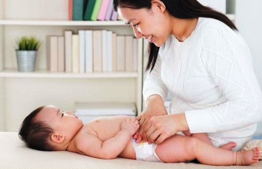 Tips Memilih Cream Cegah Ruam Popok Bayi Menurut SehatQ Melindungi Kulit Si Kecil dengan Perawatan yang Tepat