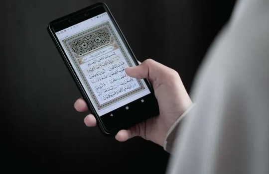 Rekomendasi Situs Al Quran Digital Per Halaman yang Mempermudah Ibadah